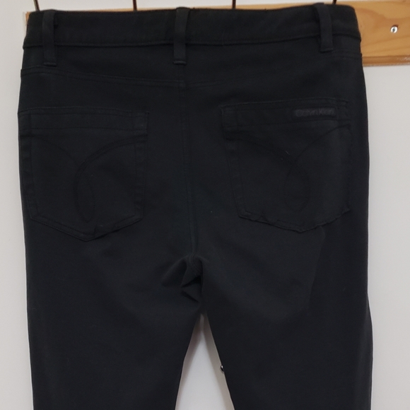 π2for45πC. Klein Black Skinny 'jean' style Pants - Picture 4 of 5